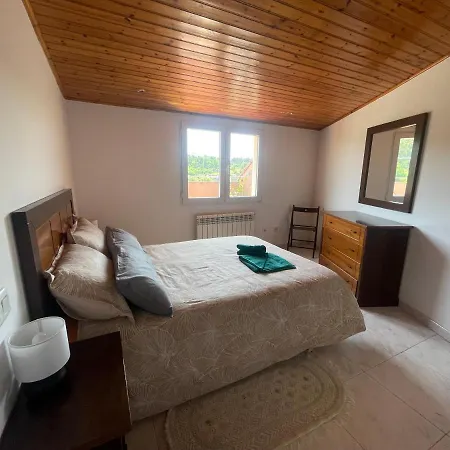 Atico Con Magnifica Terraza En * Boiro